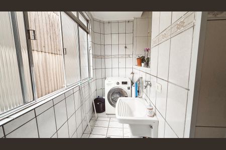 Apartamento à venda com 60m², 2 quartos e 1 vagaÁrea de Serviço