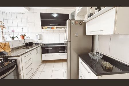 Apartamento à venda com 60m², 2 quartos e 1 vagaCozinha