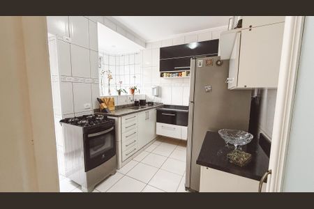 Apartamento à venda com 60m², 2 quartos e 1 vagaCozinha