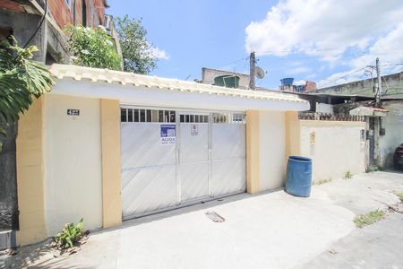 Casa para alugar com 60m², 2 quartos e sem vaga Casa para alugar com 60m², 2 quartos e sem vagaFachada