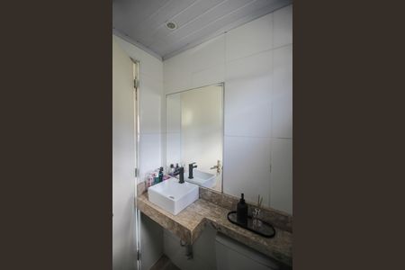 Casa para alugar com 60m², 2 quartos e sem vaga Casa para alugar com 60m², 2 quartos e sem vagaBanheiro