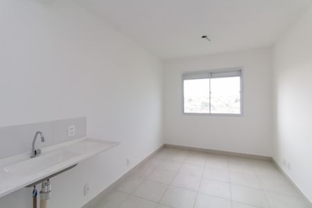 Apartamento para alugar com 32m², 2 quartos e sem vagaSala/Cozinha