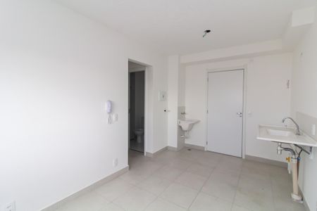 Sala/Cozinha de apartamento para alugar com 2 quartos, 32m² em Vila Nova Curuca, São Paulo