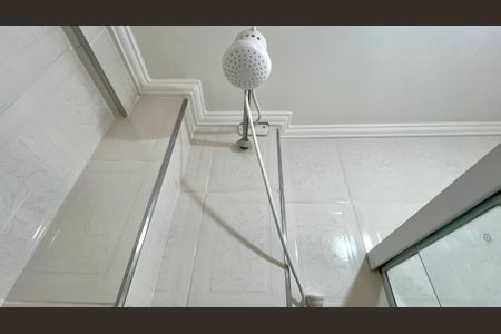 Banheiro de apartamento à venda com 1 quarto, 35m² em Jardim Paulista, São Paulo