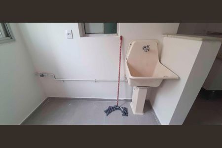 Apartamento à venda com 64m², 2 quartos e 1 vagaÁrea de Serviço