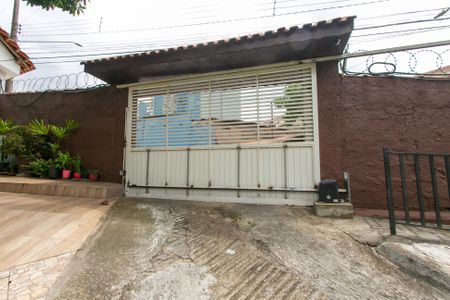 Apartamento à venda com 48m², 2 quartos e 1 vaga Apartamento à venda com 48m², 2 quartos e 1 vagaGaragem - Entrada