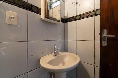 Casa de condomínio à venda com 91m², 3 quartos e 2 vagasBanheiro 2