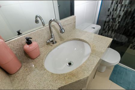 Casa para alugar com 240m², 3 quartos e 2 vagasBanheiro