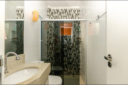 Casa para alugar com 240m², 3 quartos e 2 vagasBanheiro