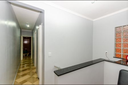 Corredor de casa para alugar com 3 quartos, 240m² em Vila Jaguari, São Paulo