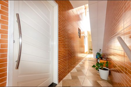 Casa para alugar com 240m², 3 quartos e 2 vagasEntrada