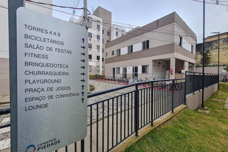 Apartamento à venda com 47m², 2 quartos e sem vagaÁrea comum