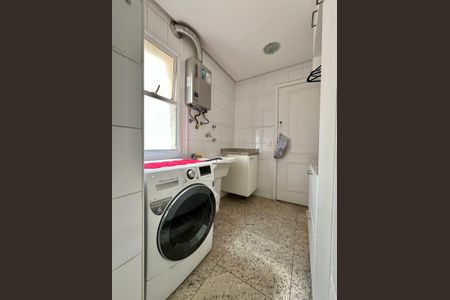 Apartamento para alugar com 134m², 3 quartos e 2 vagas Apartamento para alugar com 134m², 3 quartos e 2 vagasÁrea de Serviço