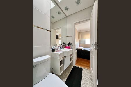 Apartamento para alugar com 134m², 3 quartos e 2 vagas Apartamento para alugar com 134m², 3 quartos e 2 vagasSuíte 3