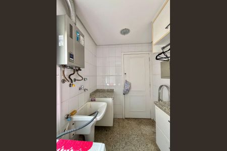 Apartamento para alugar com 134m², 3 quartos e 2 vagas Apartamento para alugar com 134m², 3 quartos e 2 vagasÁrea de Serviço