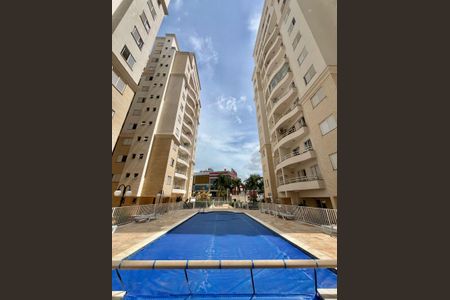 Apartamento para alugar com 134m², 3 quartos e 2 vagas Apartamento para alugar com 134m², 3 quartos e 2 vagasÁrea comum - Piscina