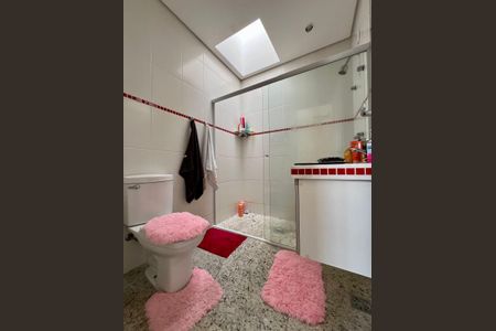 Apartamento para alugar com 134m², 3 quartos e 2 vagas Apartamento para alugar com 134m², 3 quartos e 2 vagasBanheiro da Suíte 2