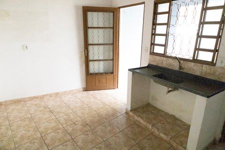 Casa para alugar com 250m², 2 quartos e 1 vagaCozinha