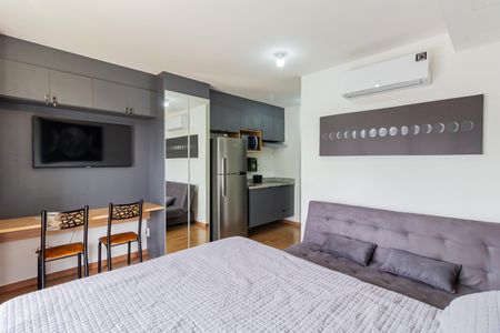 Studio para alugar com 24m², 1 quarto e sem vaga Studio para alugar com 24m², 1 quarto e sem vagaSala/Quarto