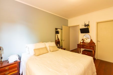 Casa à venda com 162m², 3 quartos e 2 vagasSuíte 1