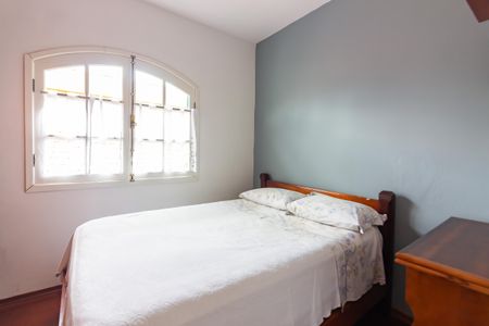 Casa à venda com 162m², 3 quartos e 2 vagasQuarto 2