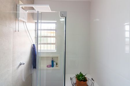 Casa à venda com 162m², 3 quartos e 2 vagasBanheiro 