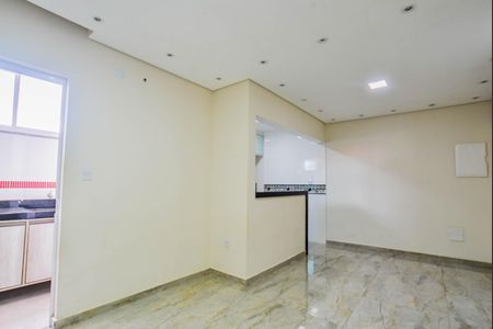 Sala de apartamento para alugar com 2 quartos, 58m² em Jardim Santo Antônio, Santo André