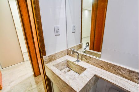 Apartamento para alugar com 58m², 2 quartos e 2 vagasBanheiro Social