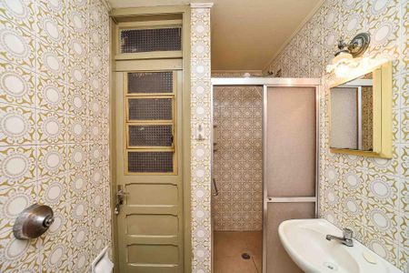 Apartamento para alugar com 74m², 2 quartos e 1 vagaBanheiro