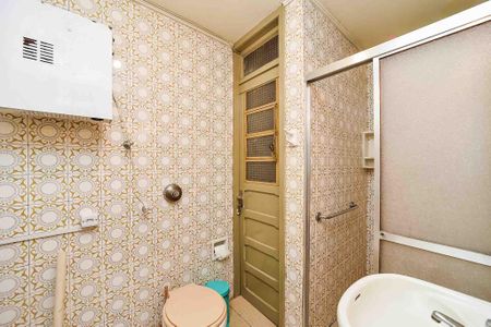 Apartamento para alugar com 74m², 2 quartos e 1 vagaBanheiro