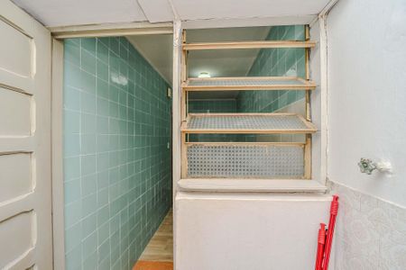 Apartamento para alugar com 74m², 2 quartos e 1 vagaÁrea de Serviço