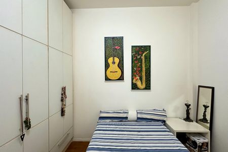 Apartamento à venda com 100m², 2 quartos e 1 vaga