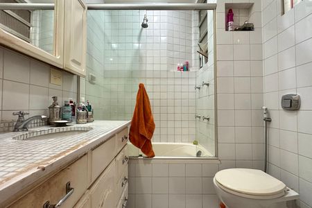 Apartamento à venda com 100m², 2 quartos e 1 vaga