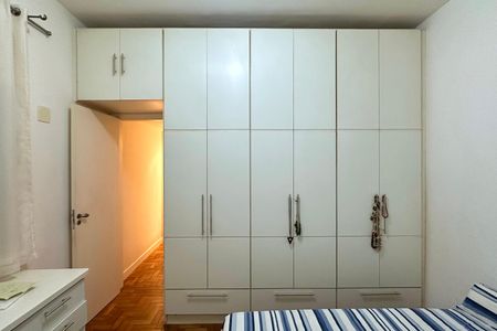 Apartamento à venda com 100m², 2 quartos e 1 vaga