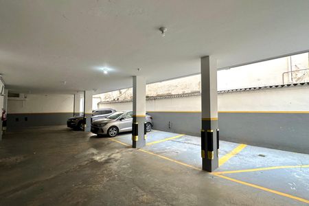 Apartamento à venda com 100m², 2 quartos e 1 vaga