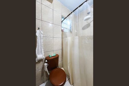 Casa à venda com 50m², 2 quartos e 2 vagasBanheiro da Suíte 