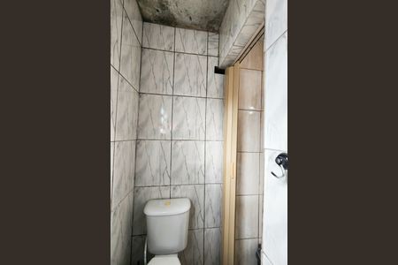 Casa à venda com 50m², 2 quartos e 2 vagasBanheiro 2