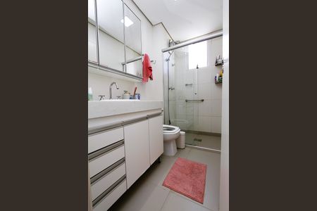 Apartamento à venda com 101m², 3 quartos e 2 vagasBanheiro da Suíte