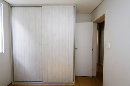 Apartamento à venda com 101m², 3 quartos e 2 vagasQuarto 3
