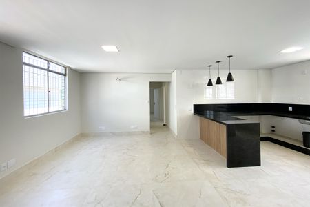 Sala de apartamento à venda com 4 quartos, 240m² em Dona Clara, Belo Horizonte