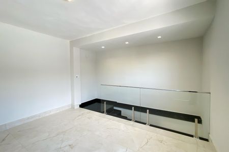 Apartamento à venda com 240m², 4 quartos e 3 vagasSala de estar