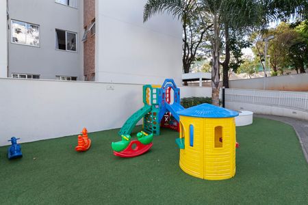 Apartamento à venda com 60m², 2 quartos e 1 vaga Apartamento à venda com 60m², 2 quartos e 1 vagaPlayground