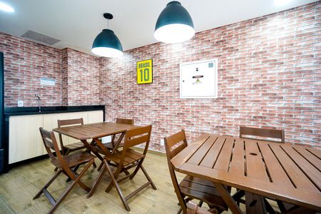 Apartamento à venda com 35m², 2 quartos e 1 vaga Apartamento à venda com 35m², 2 quartos e 1 vagaSalão de jogos