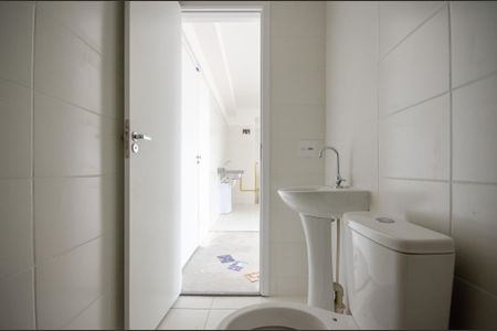 Apartamento à venda com 41m², 2 quartos e sem vaga Apartamento à venda com 41m², 2 quartos e sem vagaBanheiro