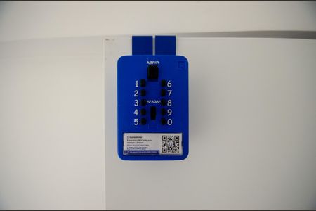 Apartamento à venda com 41m², 2 quartos e sem vaga Apartamento à venda com 41m², 2 quartos e sem vagaLockbox