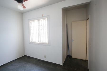 Casa à venda com 183m², 4 quartos e 2 vagasQuarto 3