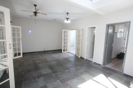 Sala de casa à venda com 4 quartos, 183m² em Taquara, Rio de Janeiro