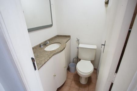 Casa à venda com 183m², 4 quartos e 2 vagasBanheiro Social