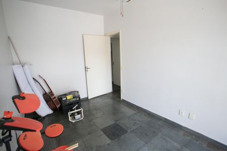 Casa à venda com 183m², 4 quartos e 2 vagasQuarto 2