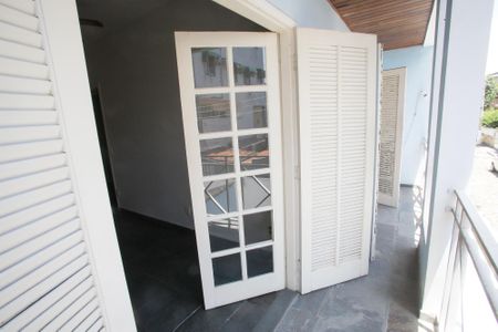 Casa à venda com 183m², 4 quartos e 2 vagasVaranda do Quarto 2